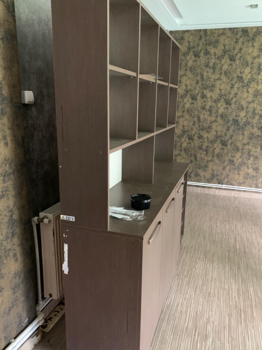 BAR din lemn si Inox si Corp depozitare