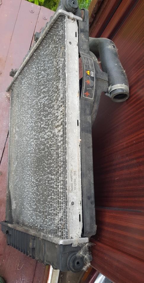Bara fata spate si radiator xj6- 8