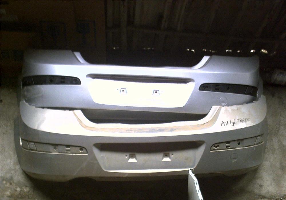 bara Opel Astra H spate 200 lei