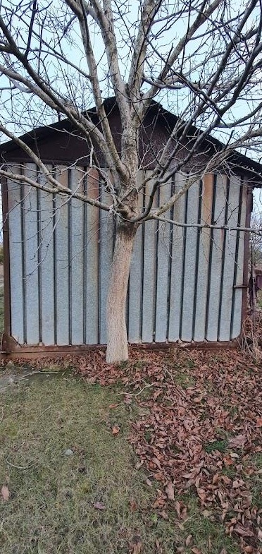 Baraca metalica de vanzare