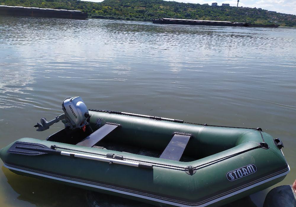 Barcă Aqua Storm STM 300 + Motor Honda 2.3 CP