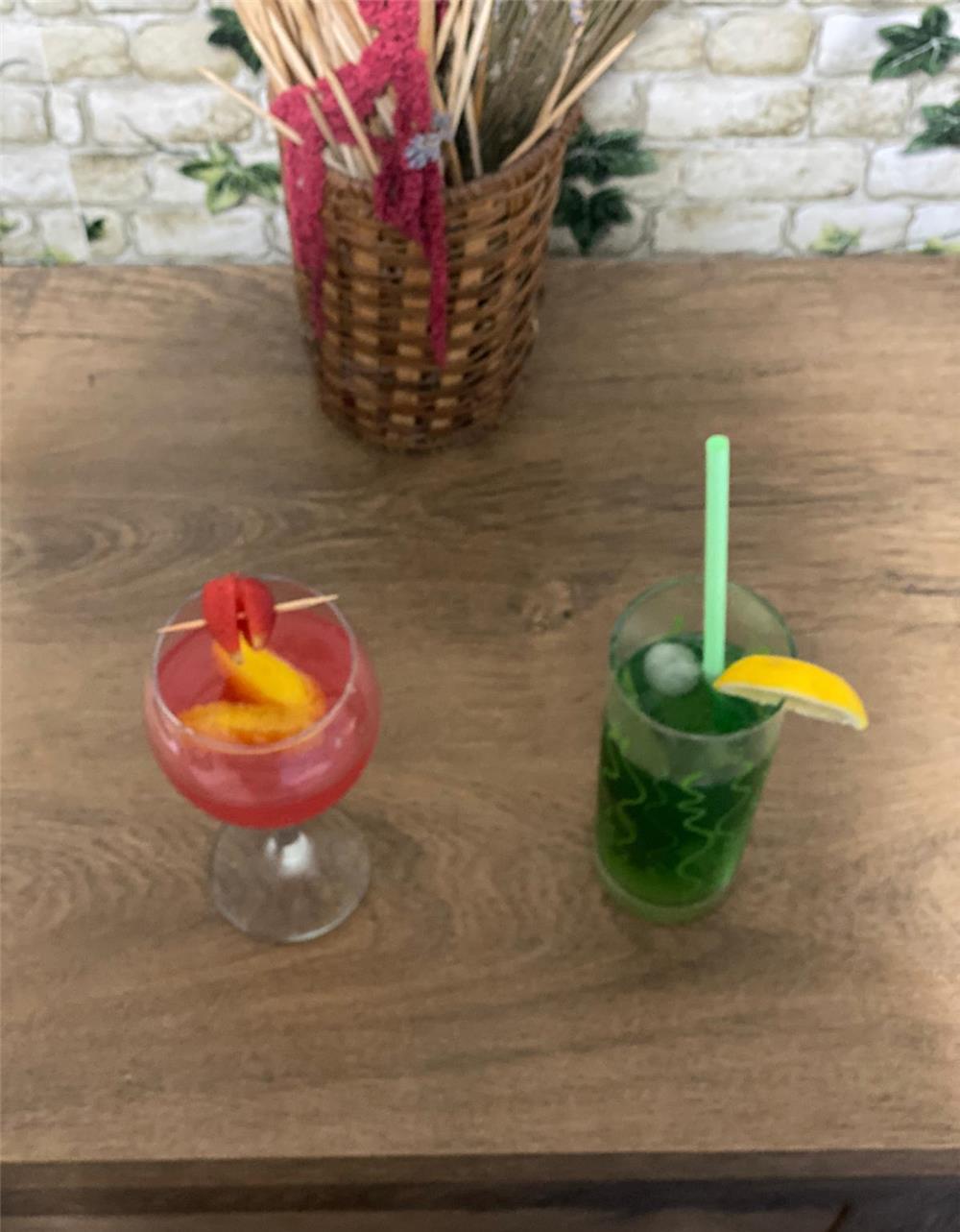 barman-ospatar , caut job in week-end