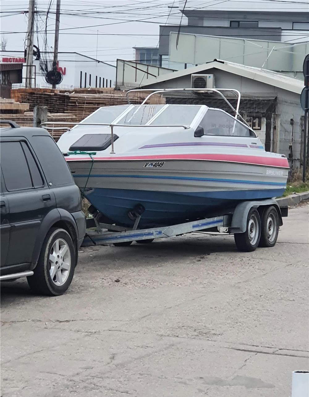 Bayliner Capri