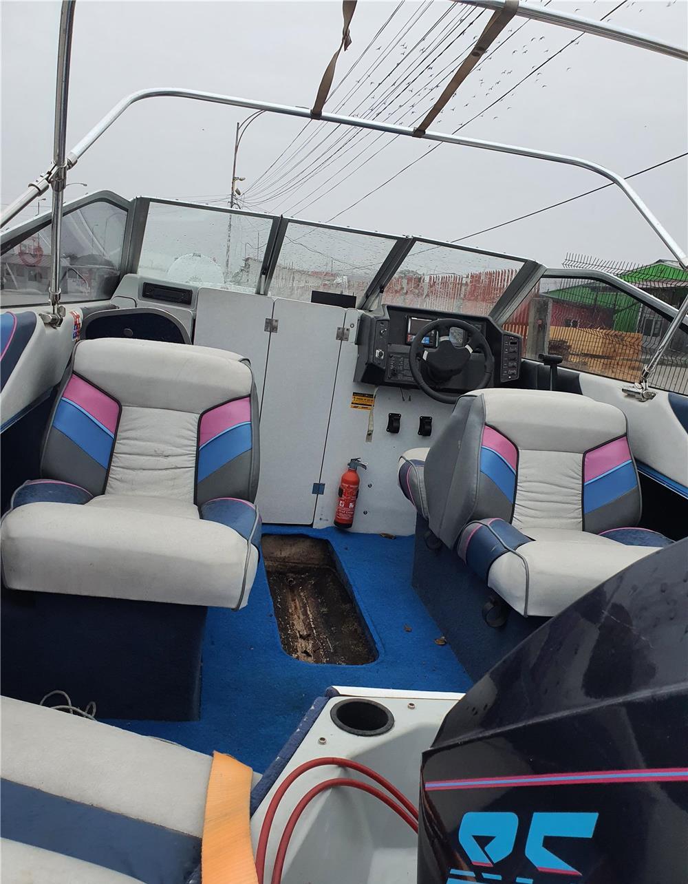 Bayliner Capri