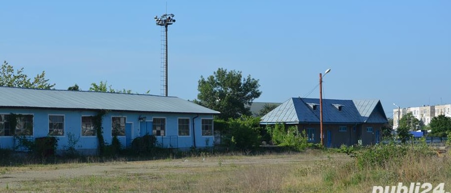 Bază (pretabil industrie) și spații depozitare