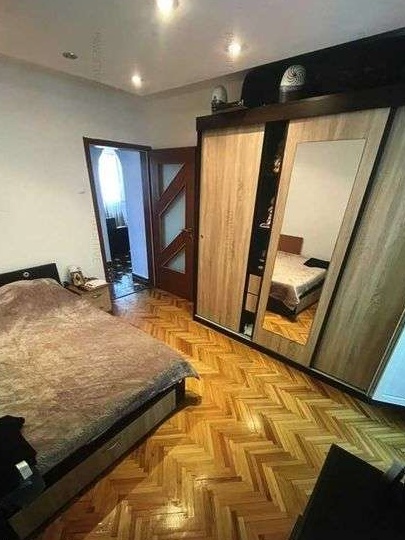 Berceni- Piata Resita-Apartament 3 camere