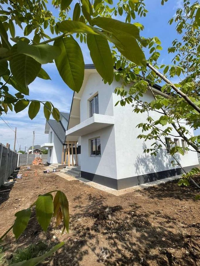 Berceni, str. Ciulin - Vila cu etaj - 4 Camere