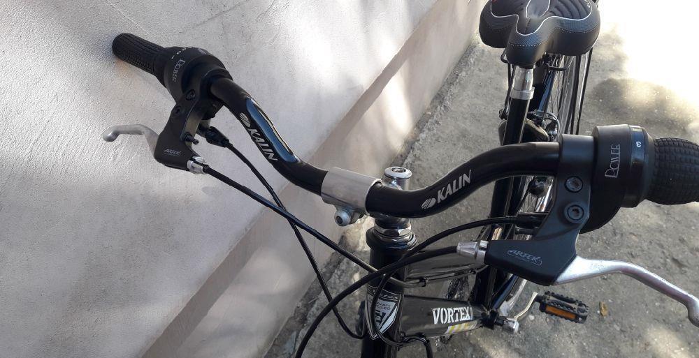 Bicicleta city Vortex pe 28