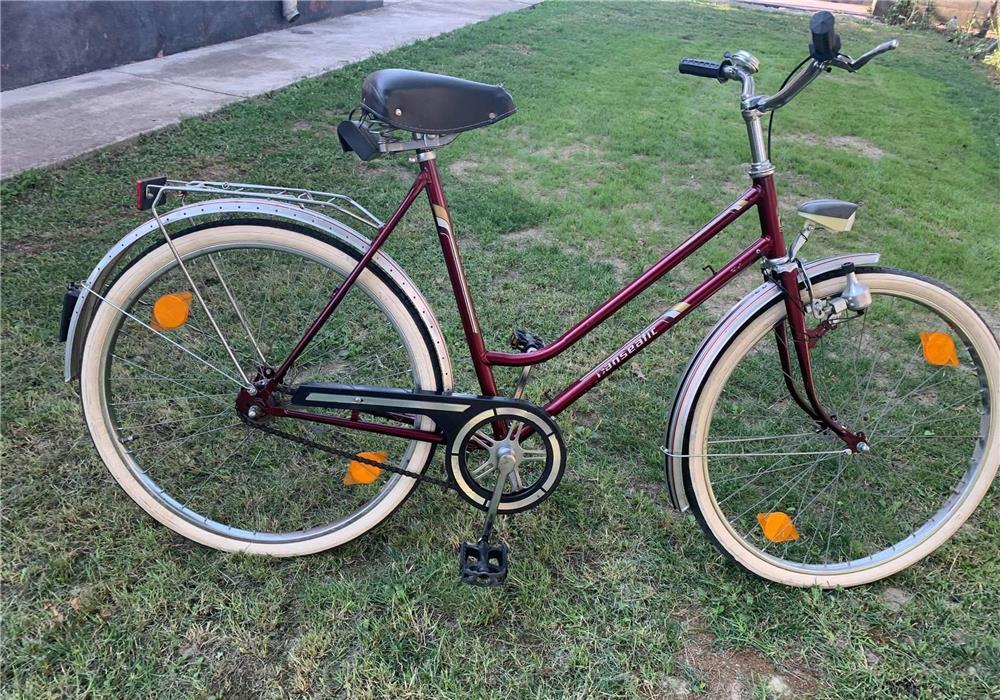 Bicicleta cu frana in butuc