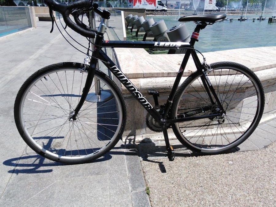 bicicletă cursieră