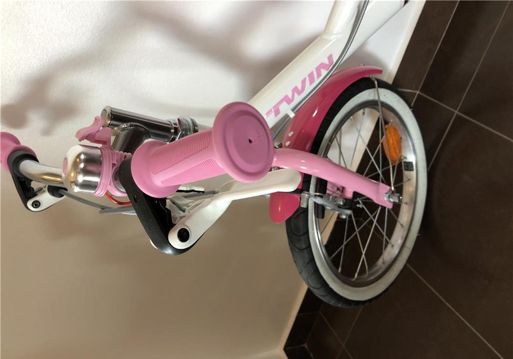 Bicicleta fetița 16