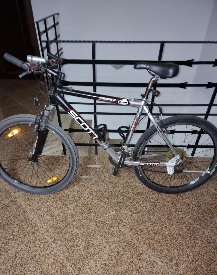 Bicicleta  Scott