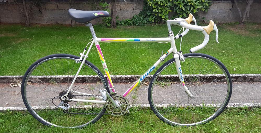 Bicicleta - Super Cursiere la comandă