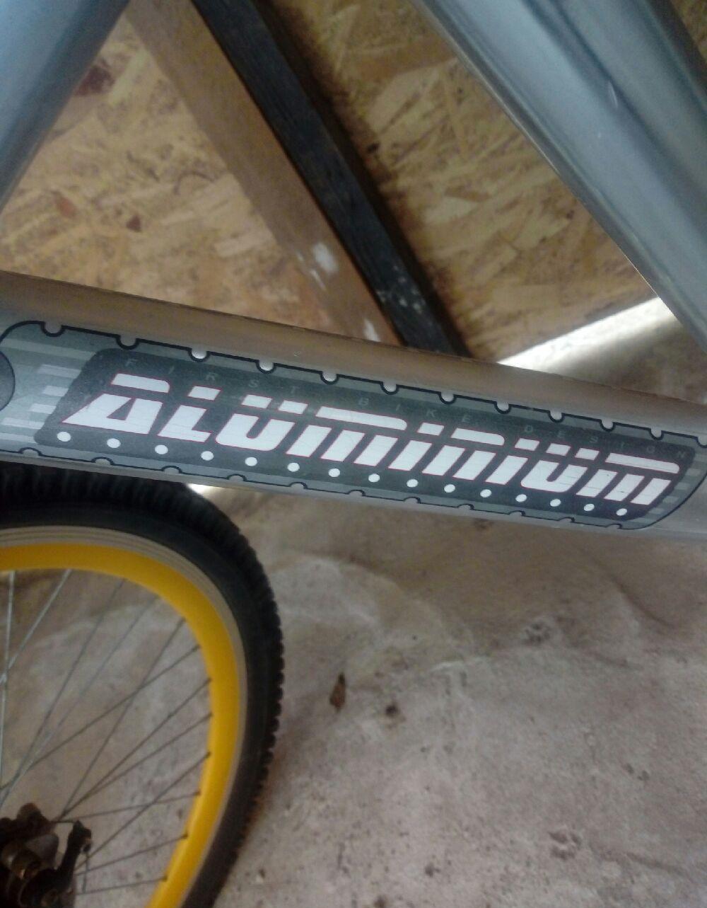 bicicleta vand sau schimb cu diverse