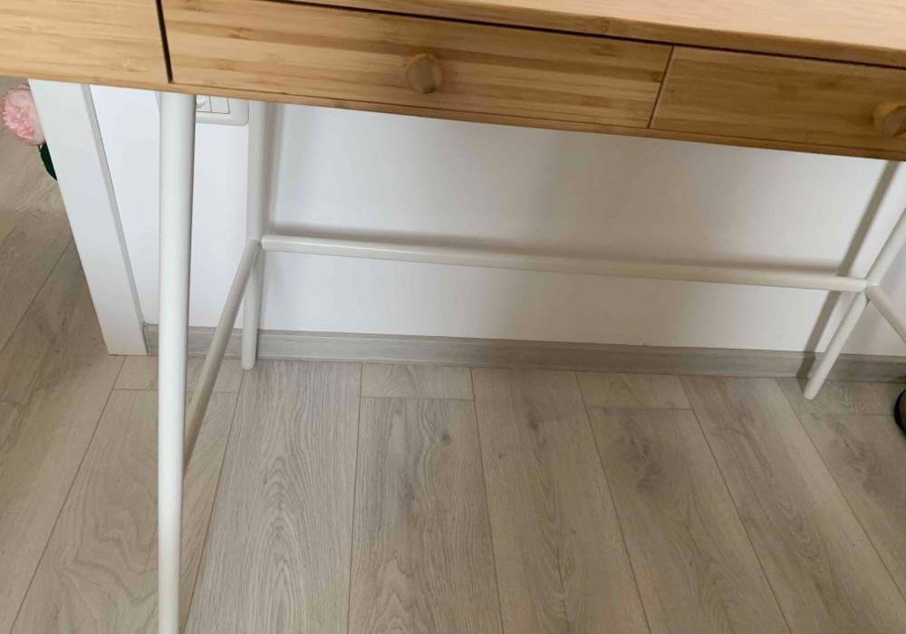 Birou ikea