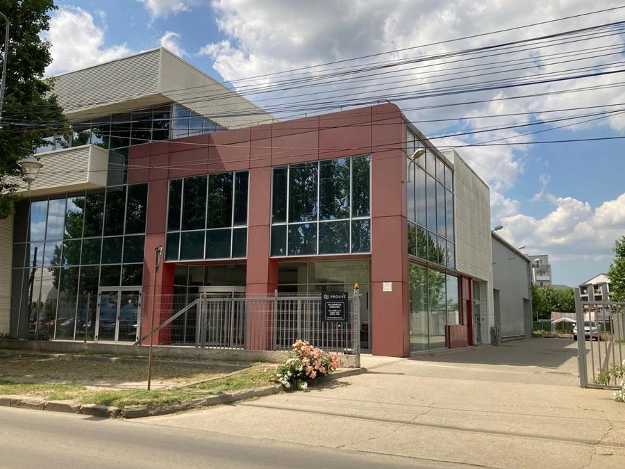 Birouri Clasa A + depozit,1532 mp utili, 2001 mp teren, apropiere metrou, proprietar