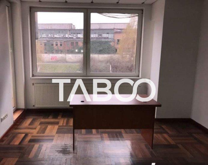 Birouri de inchiriat decomandate sala de sedinta bucatarie in Sibiu