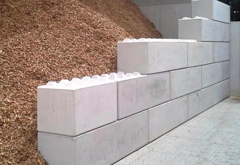 Blocuri modulare din beton, tip LEGO