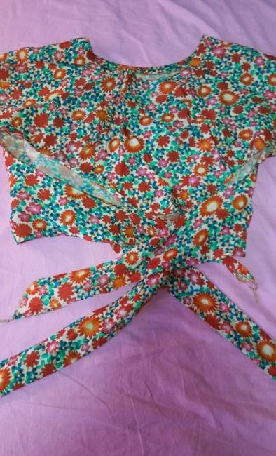 Bluza vara înflorată