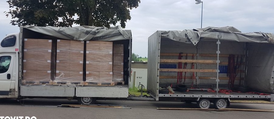 Blyss Galaxy prelata MULTIFUNCTIONALA pt transport marfa sau auto
