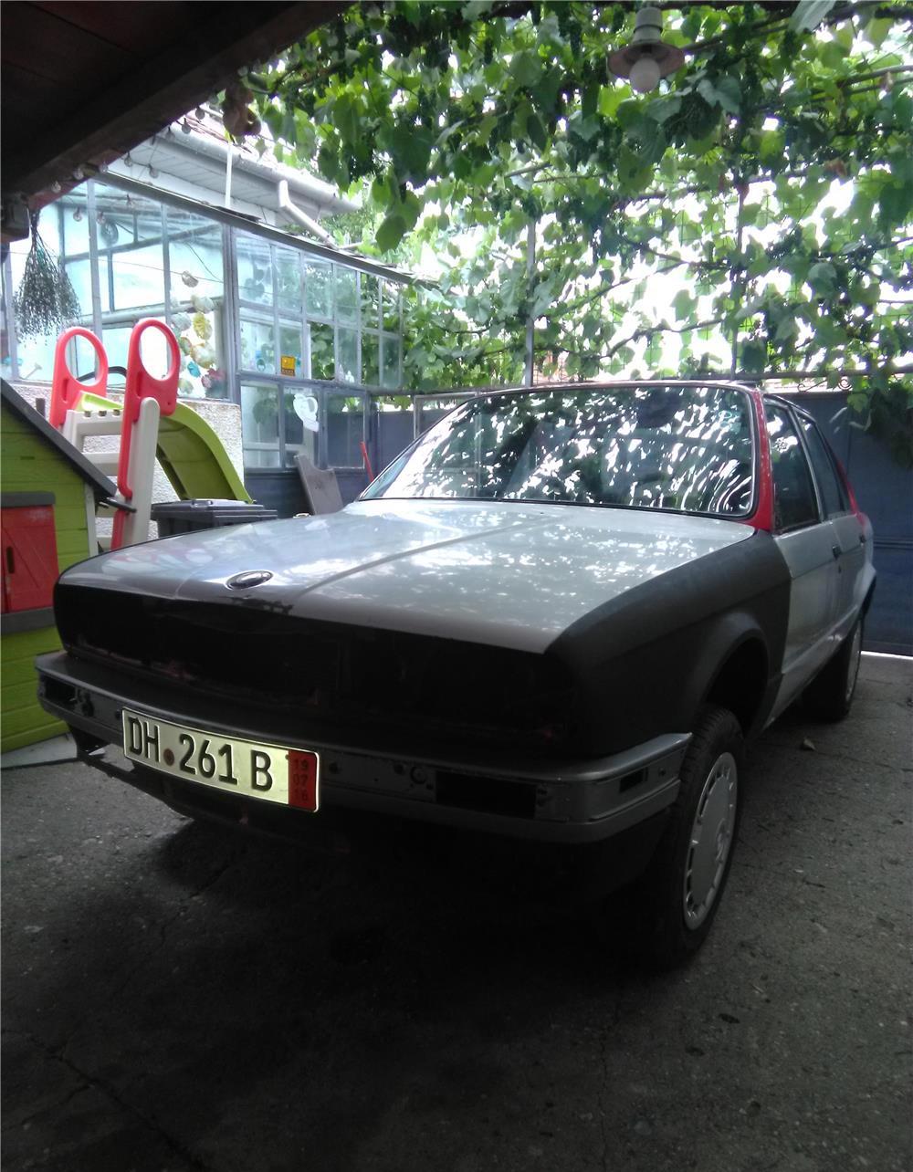 Bmw e30  316i ursuleț facelift