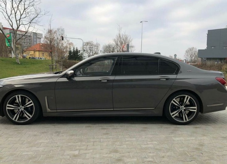 BMW M7 M760Li xDrive