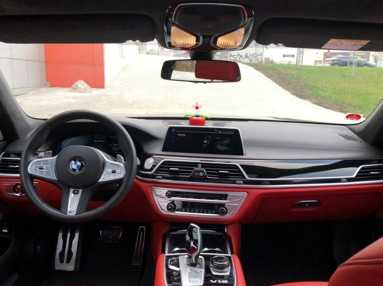 BMW M7 M760Li xDrive
