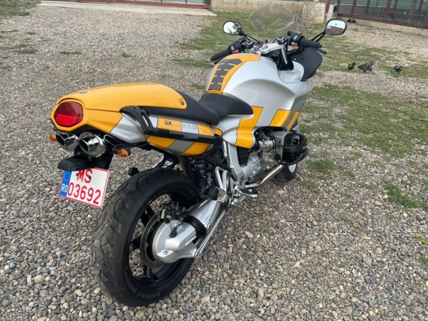 BMW R