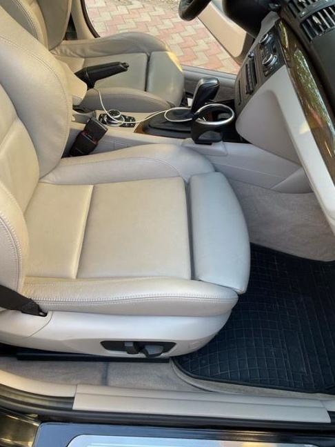 BMW Seria 1 120d DPF Aut.