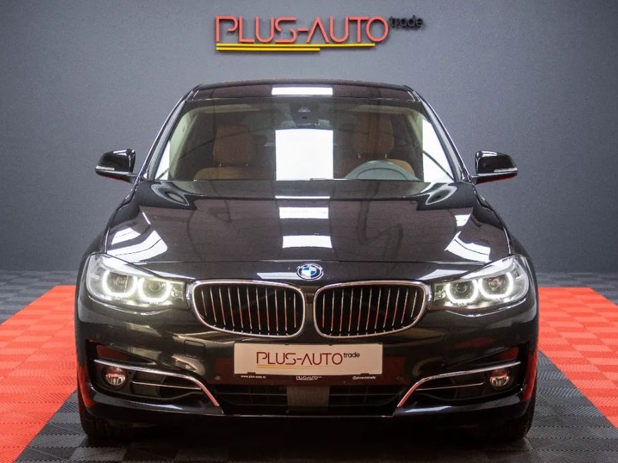 BMW Seria 3 320i GT xDrive AT