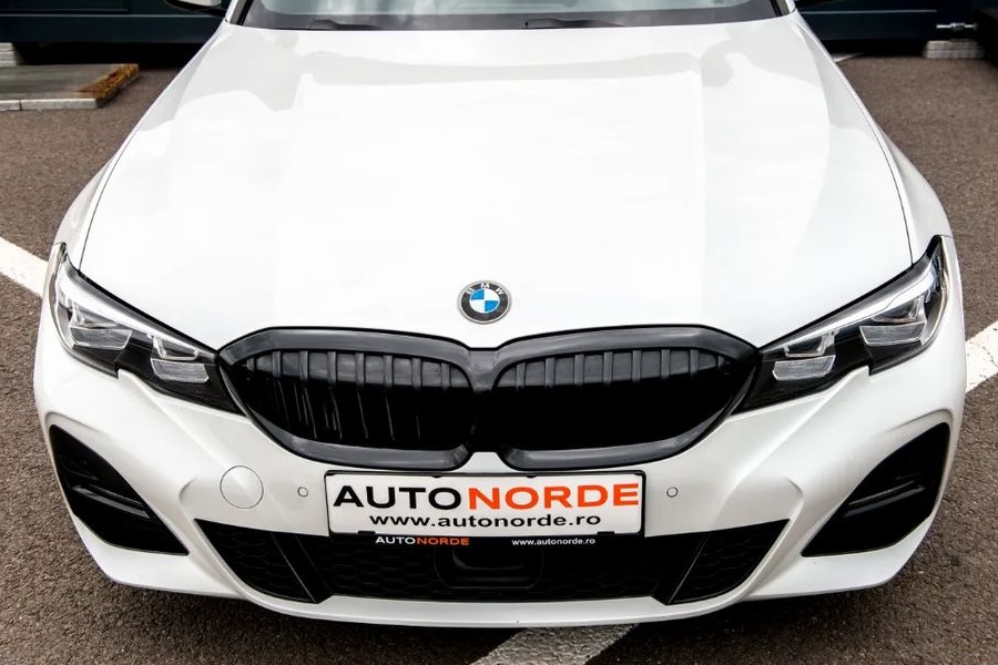 BMW Seria 3 320i xDrive Aut.