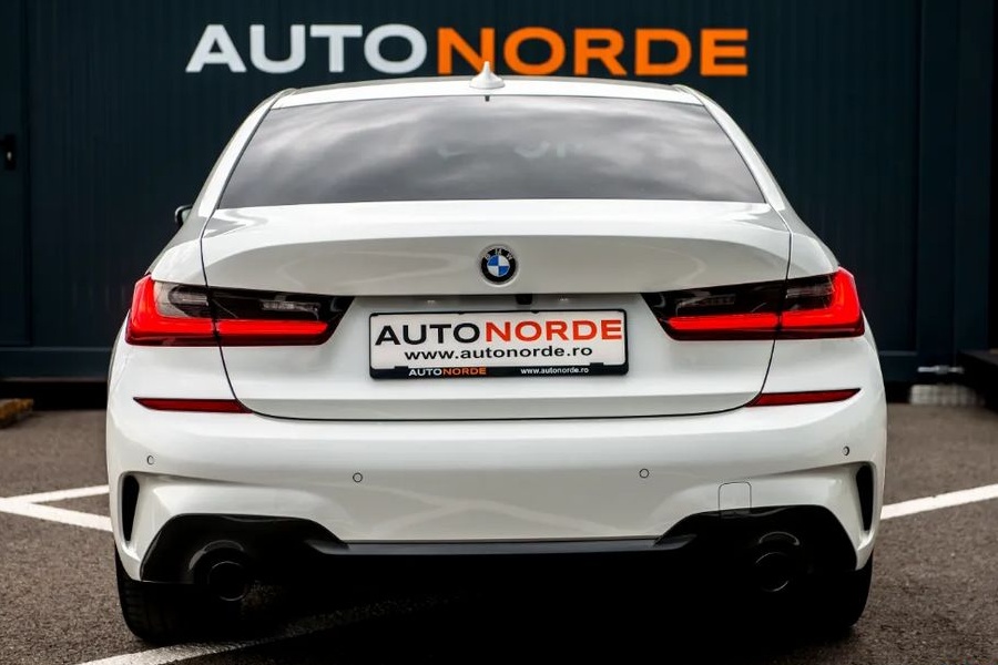 BMW Seria 3 320i xDrive Aut.