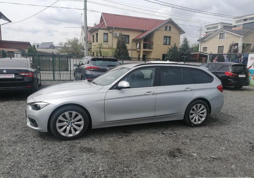 BMW Seria 3 Touring 318 2016