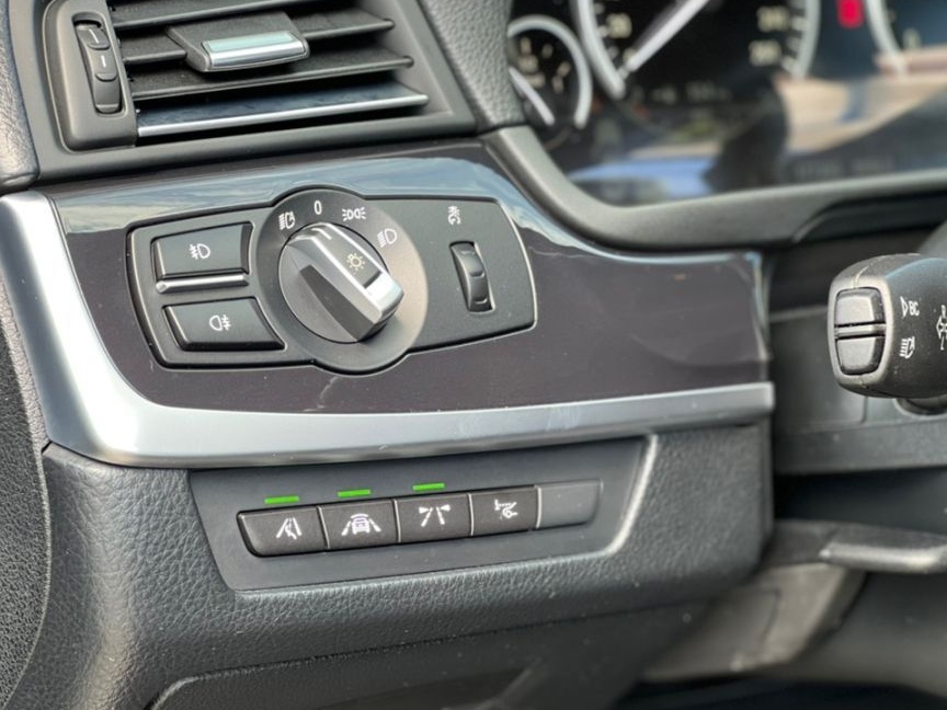 BMW Seria 5 520d xDrive Aut.