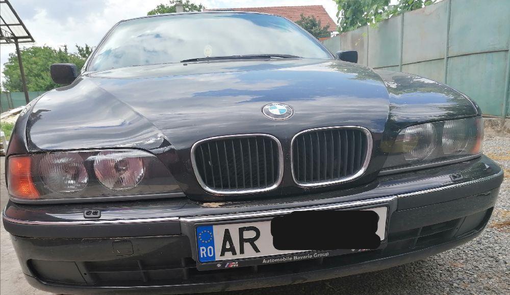 BMW seria 5 e39 520 i 2.0 benzină + GPL cutie automată