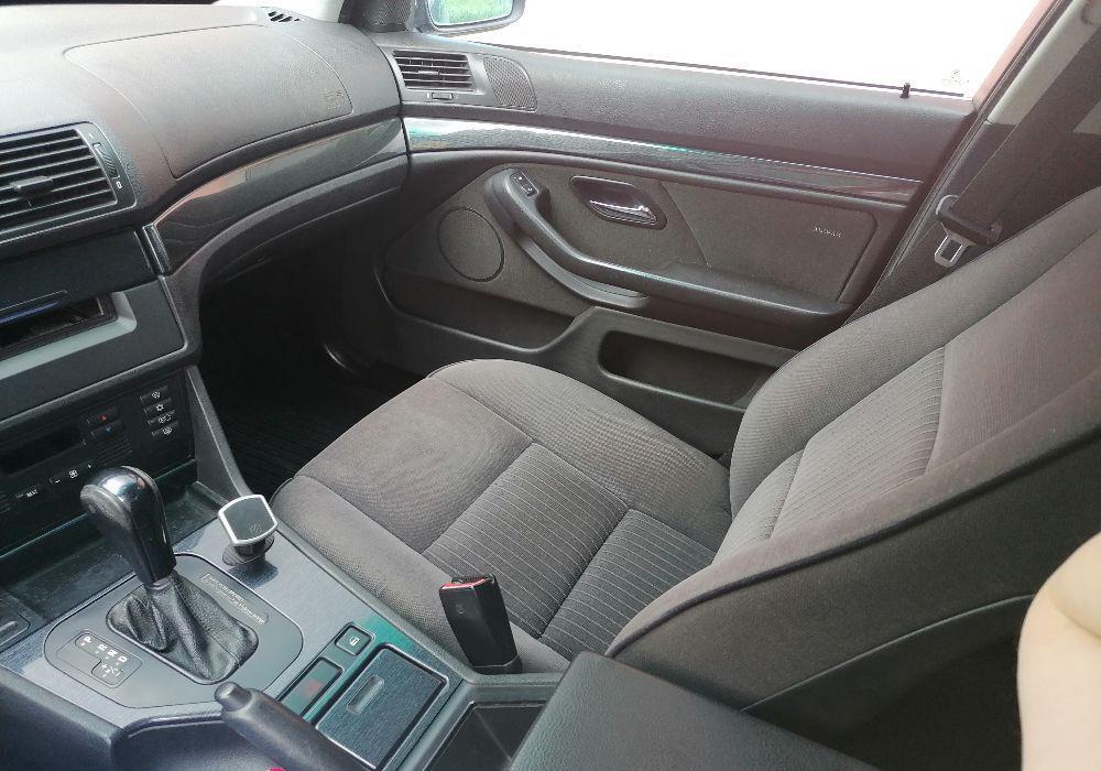 BMW seria 5 e39 520 i 2.0 benzină + GPL cutie automată