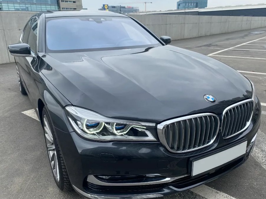 BMW Seria 7 730d xDrive