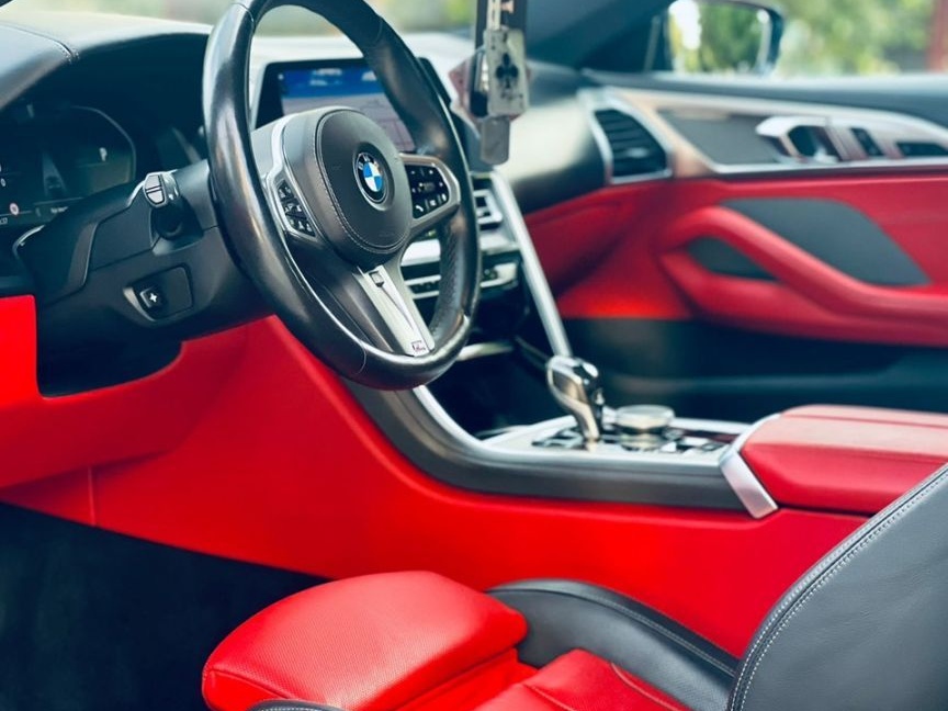 BMW Seria 8 840d xDrive