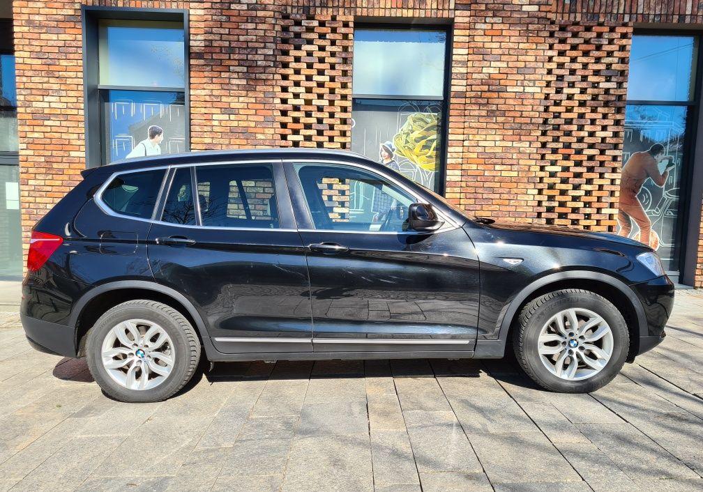 Bmw X3 2.0 L184 cp/X-line/Bi-Xenon/Navigație profesionala/Full istoric
