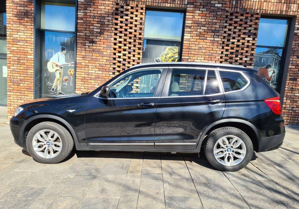 Bmw X3 2.0 L184 cp/X-line/Bi-Xenon/Navigație profesionala/Full istoric