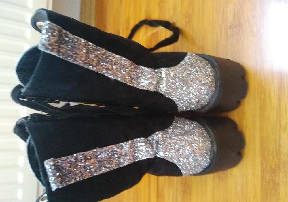 BOCANCI CATIFEA NEAGRA GLITTER