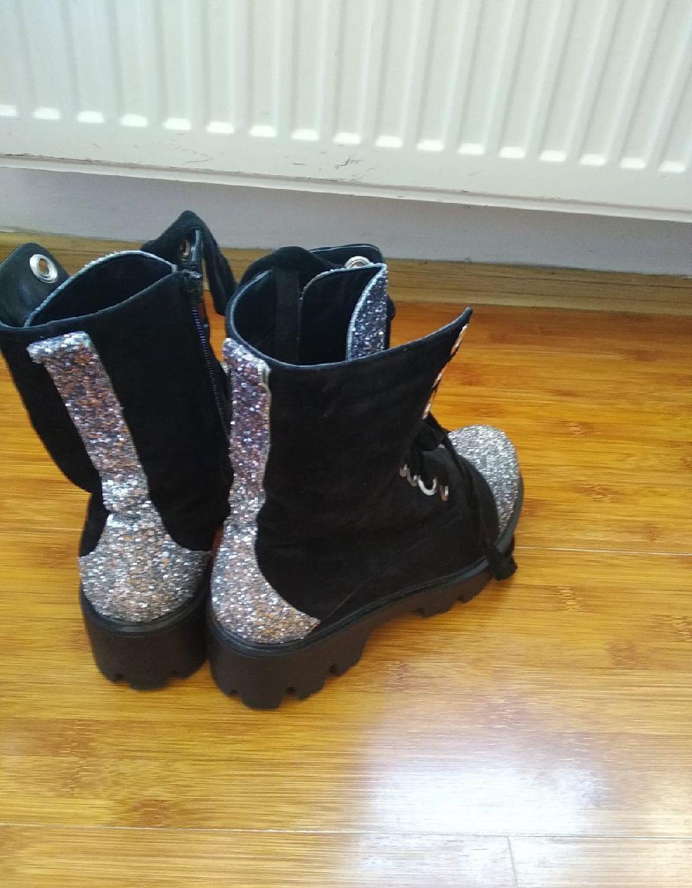 BOCANCI CATIFEA NEAGRA GLITTER