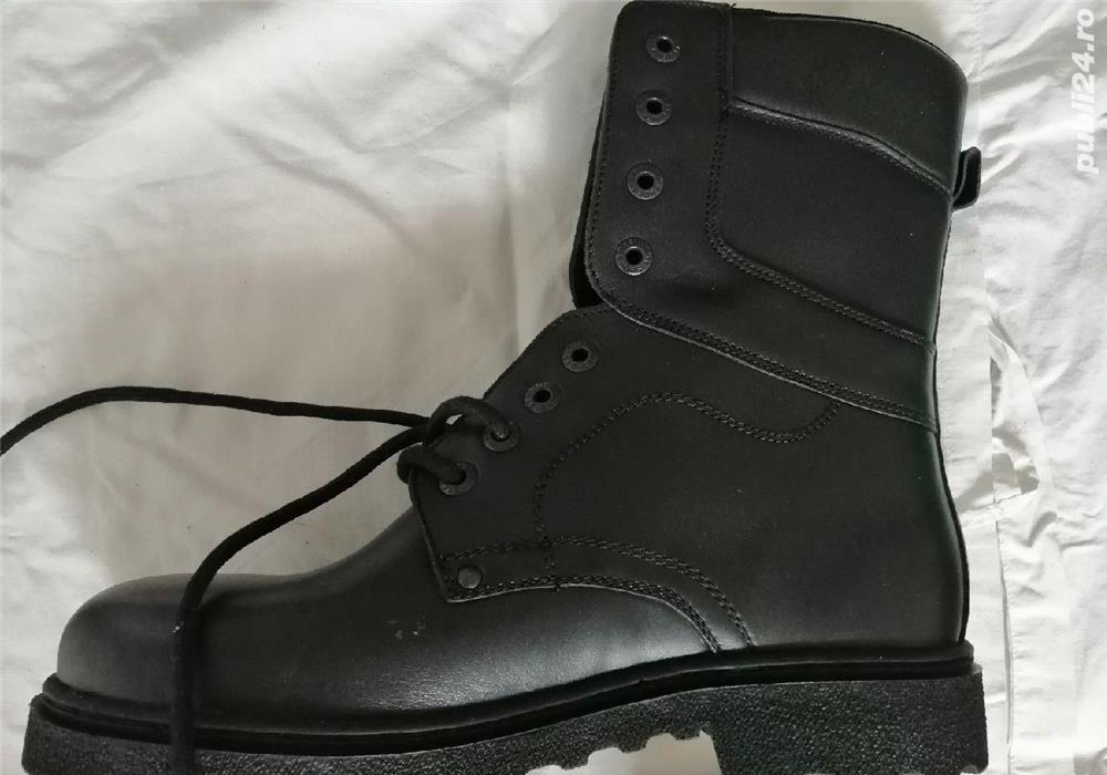 Bocanci militari nr. 44 noi