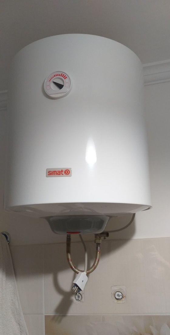 Boilar electric in stare foarte buna.