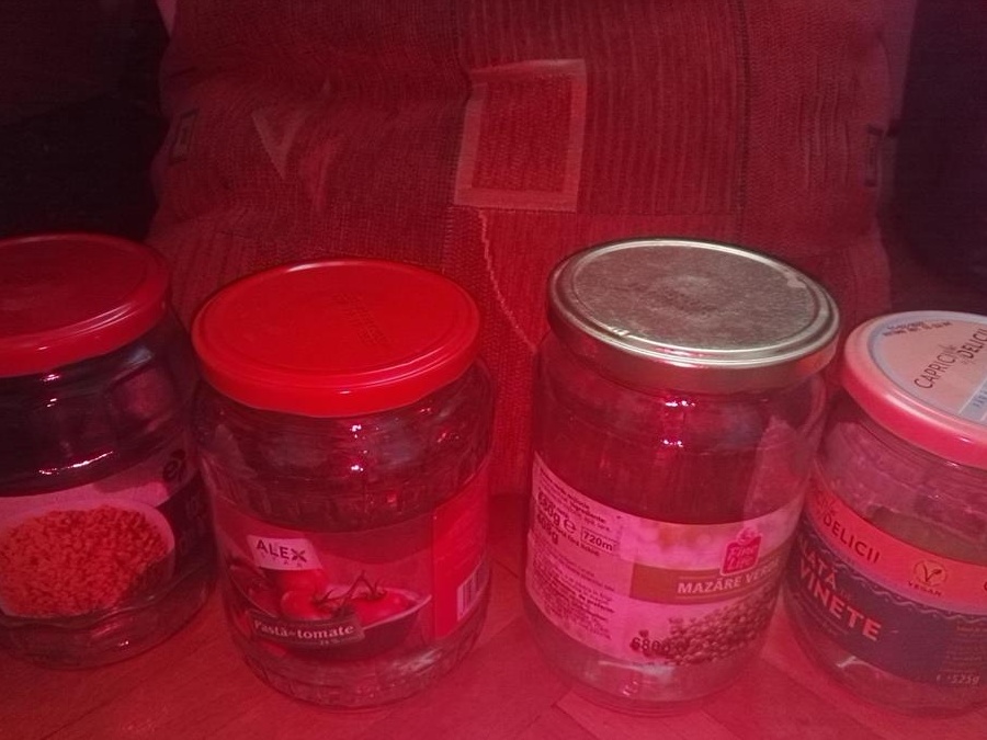 Borcane de sticla goale de 700 grame cu capac