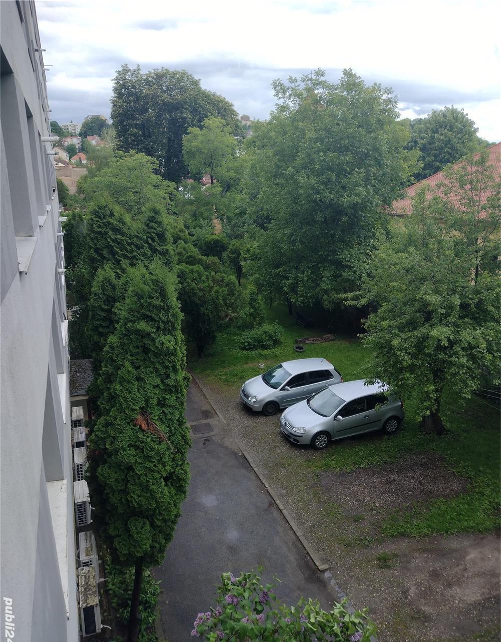 Brașov,2 cam ultracentral