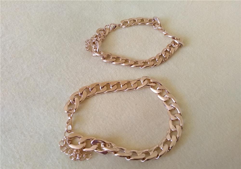 Bratari barbatesti culoare gold