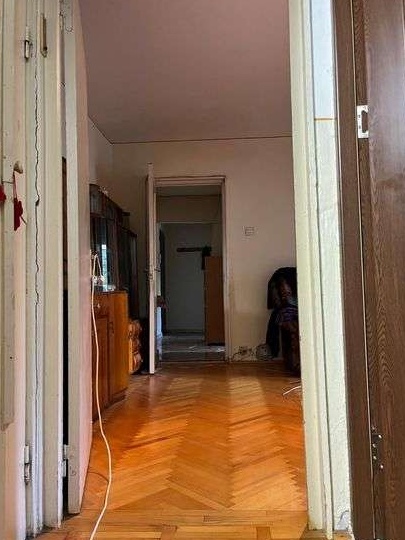 Brazda,etaj 1/4, 75000 euro