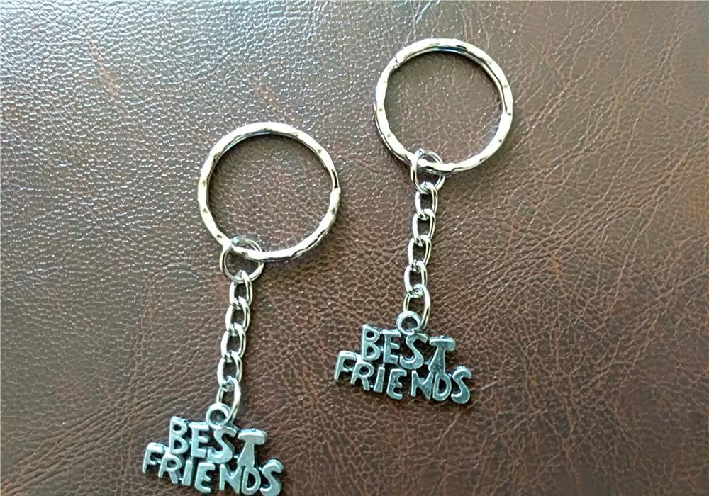 Breloc BEST FRIENDS