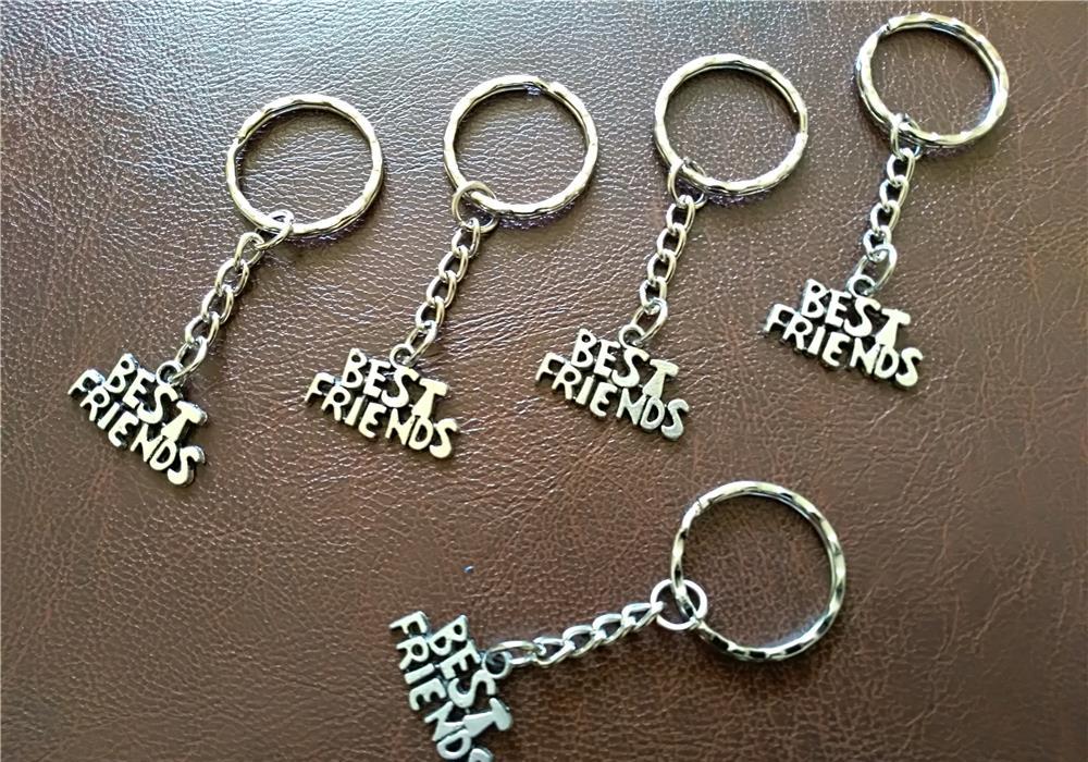 Brelocuri BEST FRIENDS